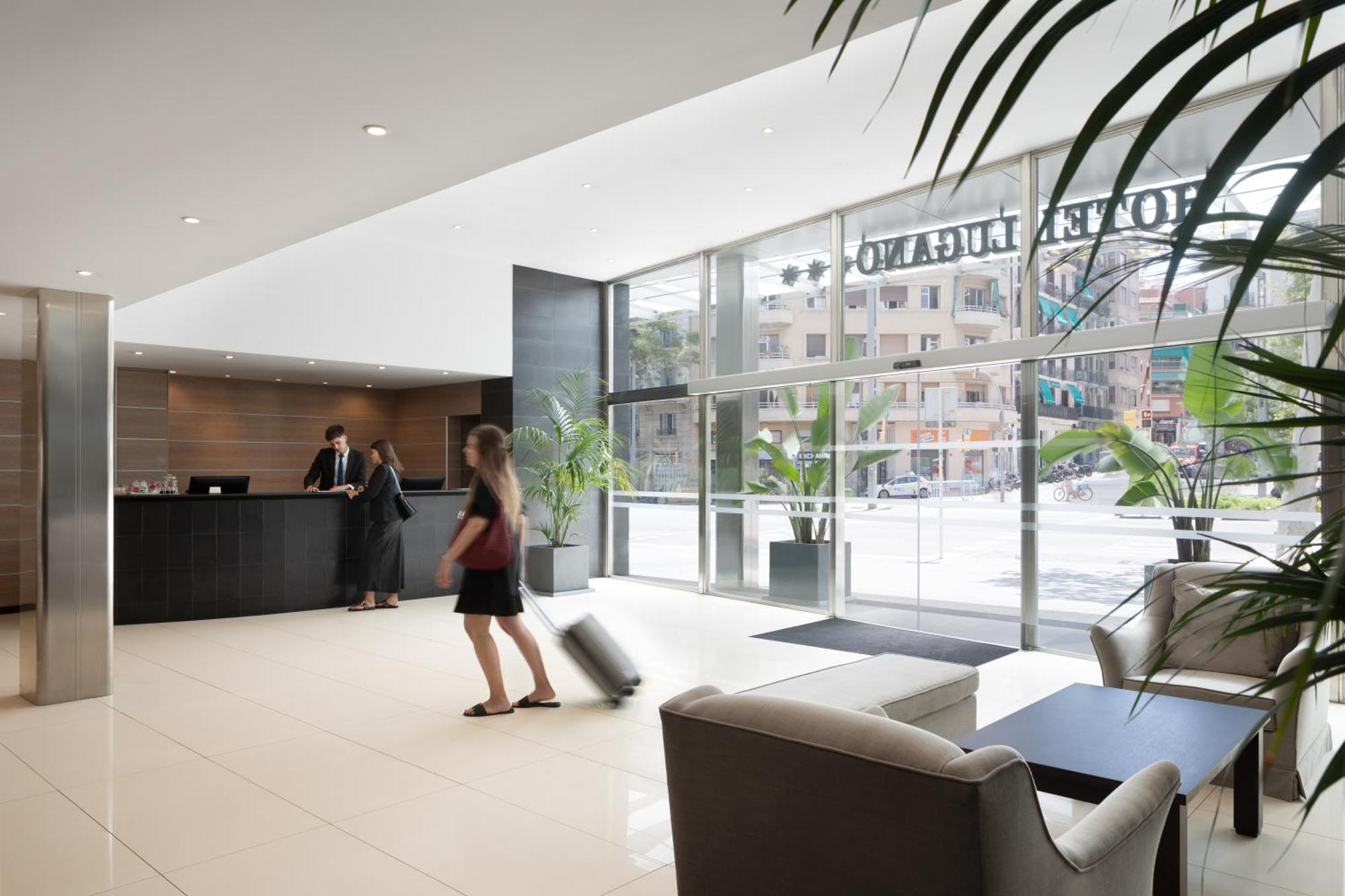 Hotel Lugano Barcelona Exterior photo